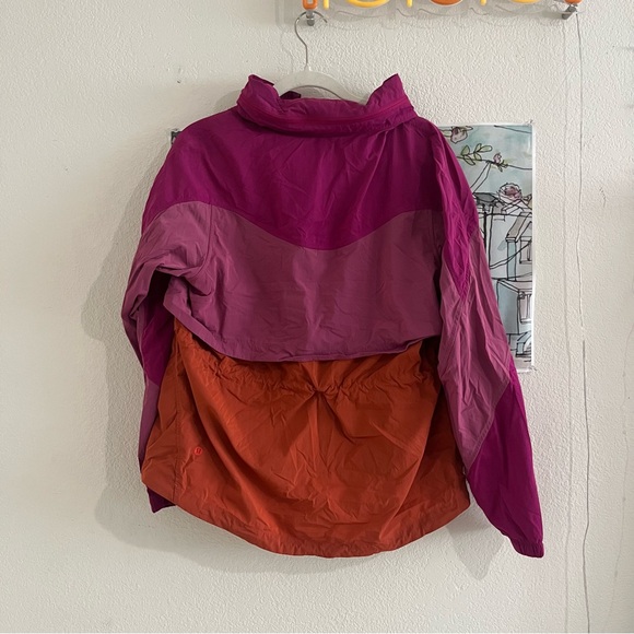 Lululemon Evergreen Anorak Ripened Raspberry / Autumn Red – Size 6 - Picture 12 of 13